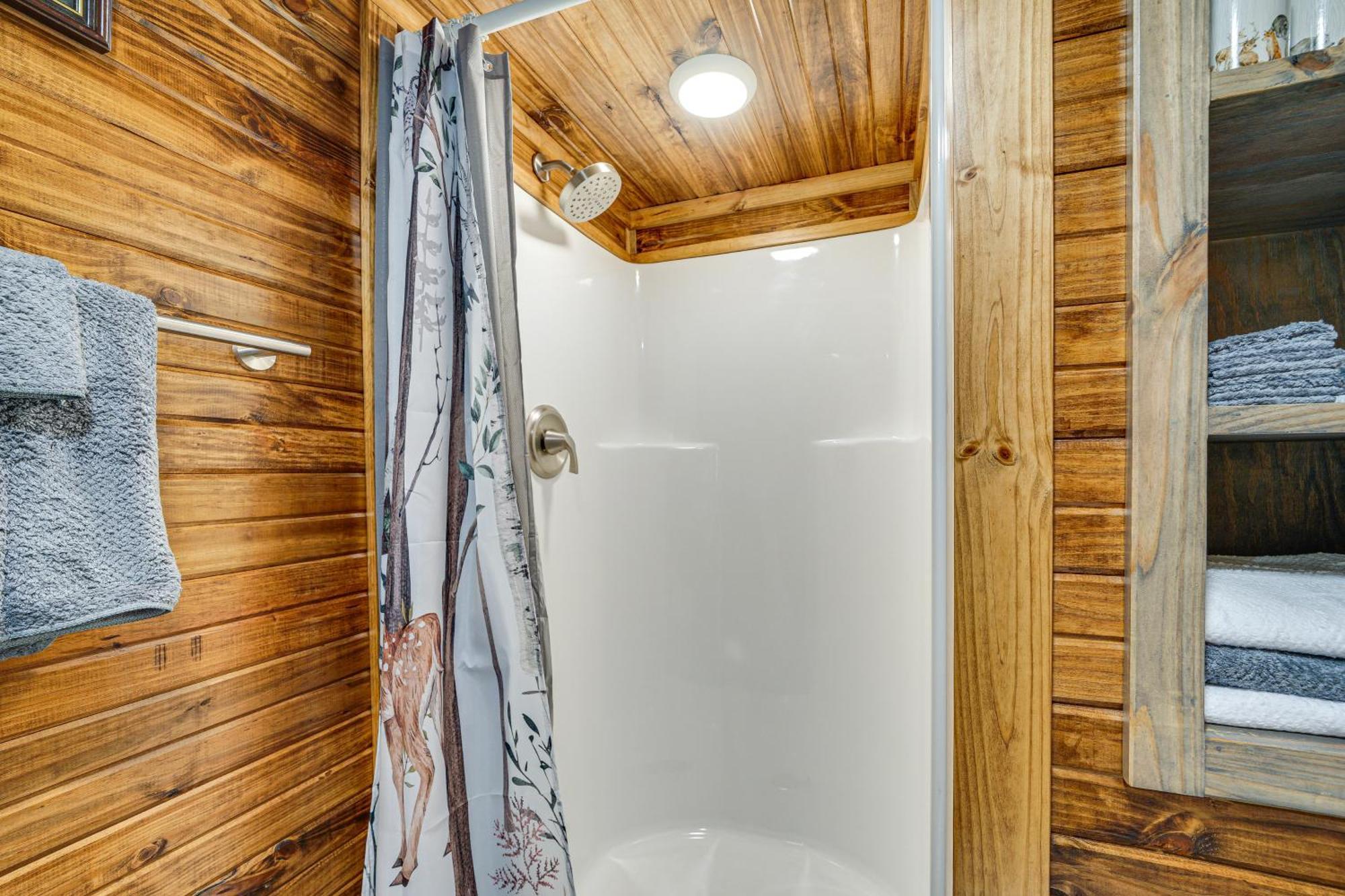 Couples Cabin In Broken Bow About 5 Mi To Downtown! Eksteriør bilde
