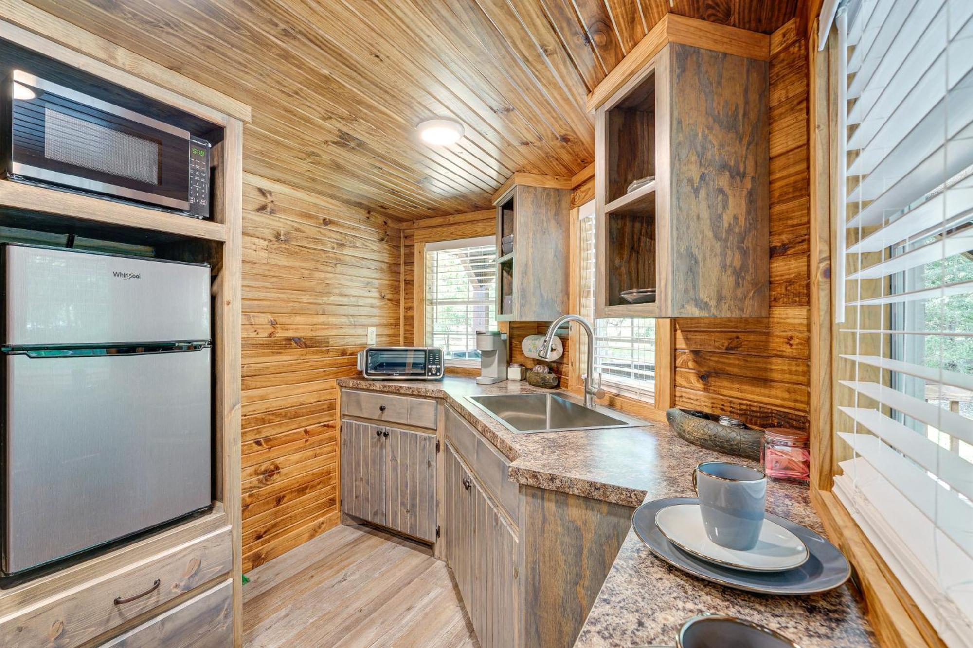 Couples Cabin In Broken Bow About 5 Mi To Downtown! Eksteriør bilde