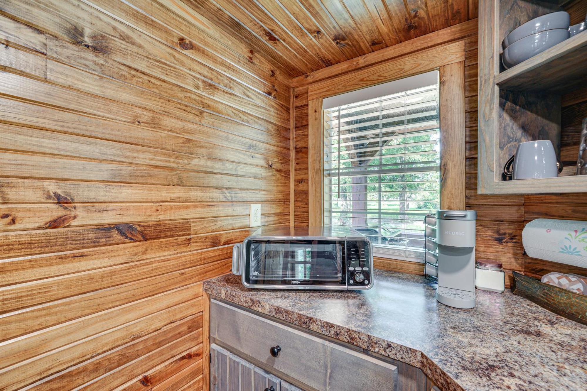 Couples Cabin In Broken Bow About 5 Mi To Downtown! Eksteriør bilde