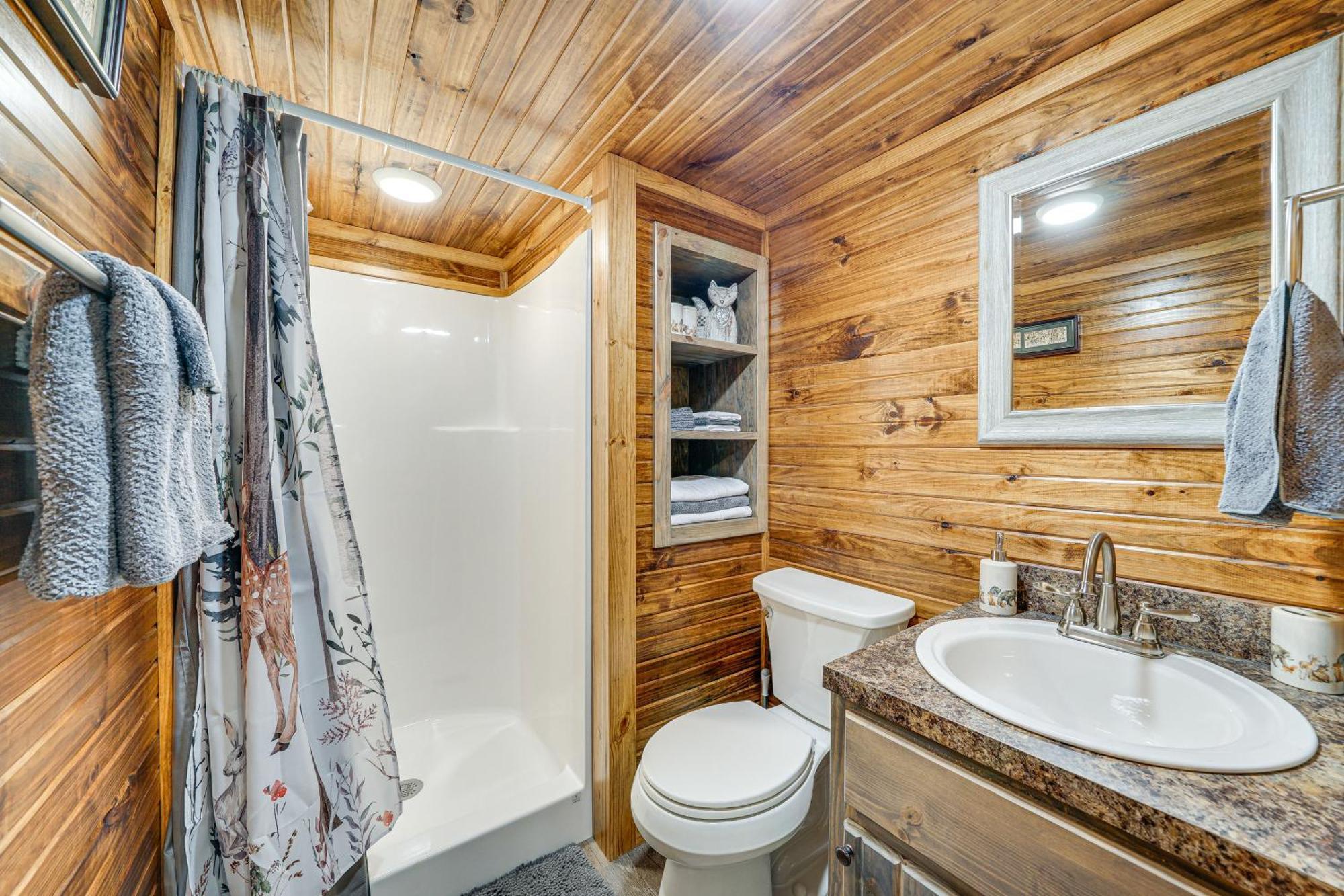 Couples Cabin In Broken Bow About 5 Mi To Downtown! Eksteriør bilde